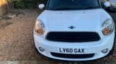 This Mini Countryman One is a 5-door hatchback with a manual transmission and a petrol engine. It has had only 1 previous owner and has a mileage of 131