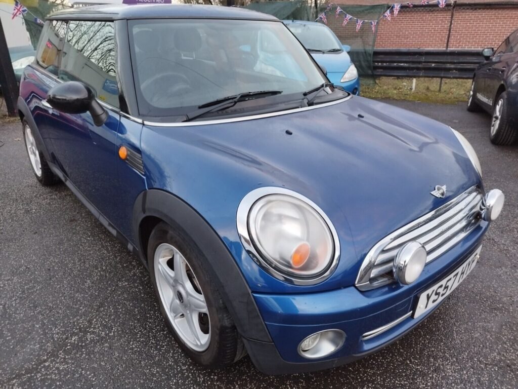 FOR SALE WITH A 6 MONTH WARRANTY IN ORDER TO ENSURE A SALE. HIGHEST BIDDER WILL BUY THE CAR - THIS MINI ONE 1.4 PETROL RUNS AND DRIVES PERFECT. MINI ONE 1.4  2007- 57 plate