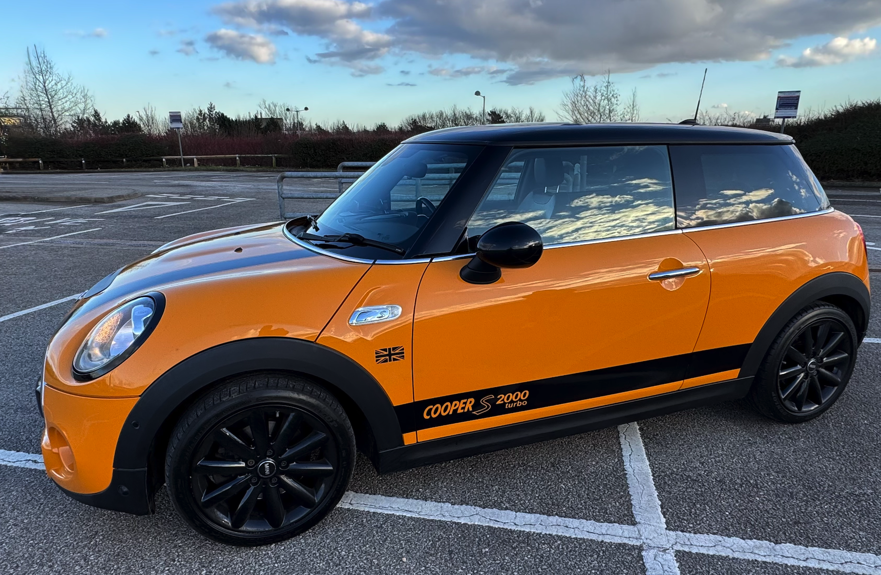 Buying a MINI Cooper: A complete guide