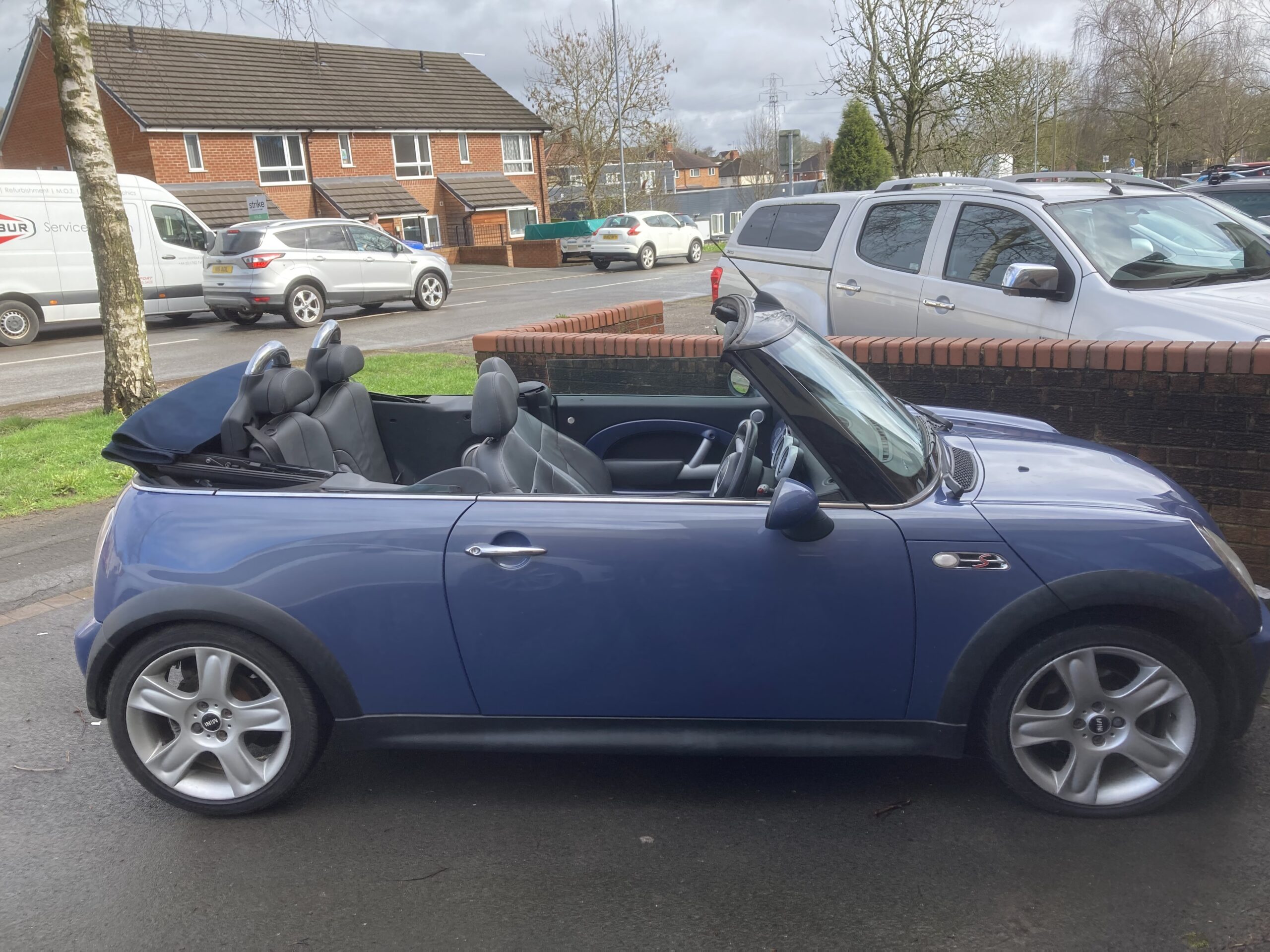 MINI Cooper Clubman vs Convertible